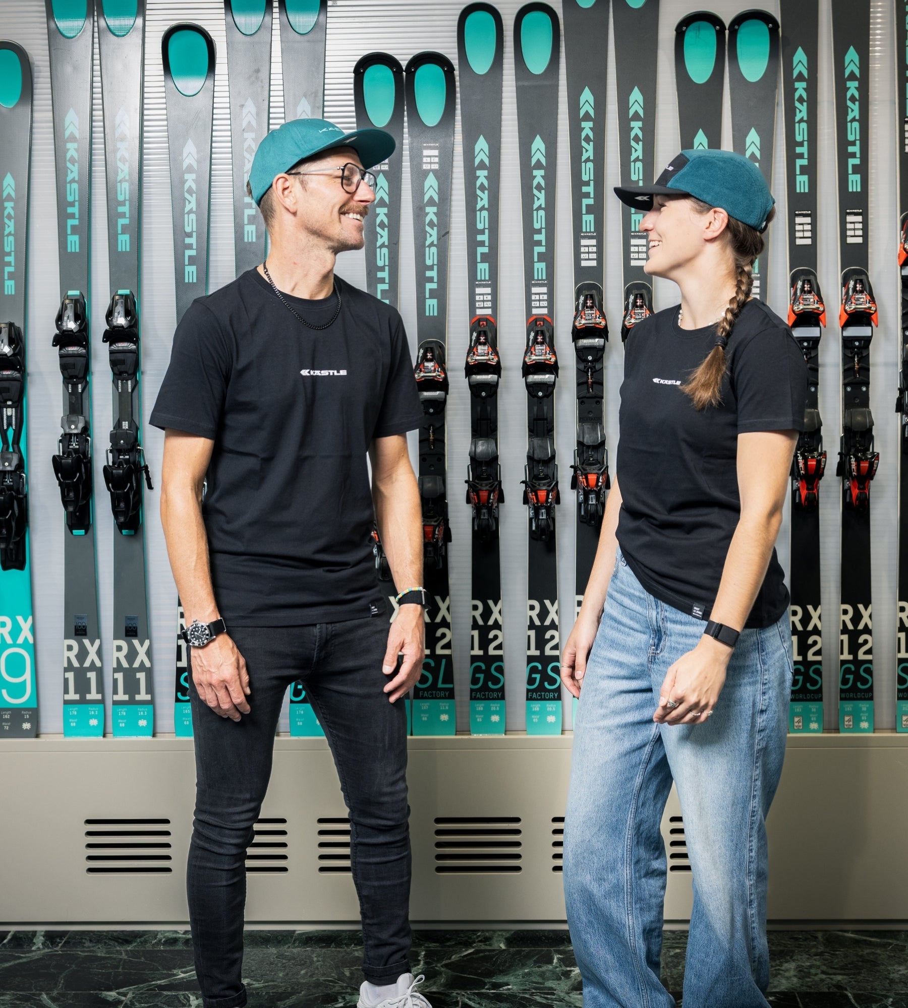 LOGO EVOLUTION T MEN